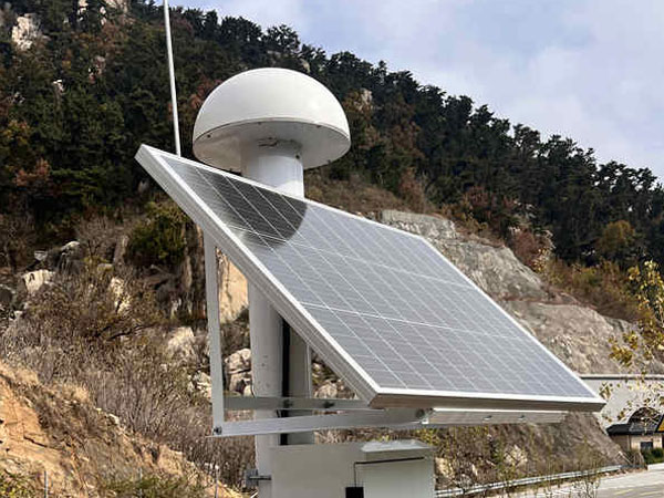 Caso real de la estación de monitoreo de desplazamiento GNSS